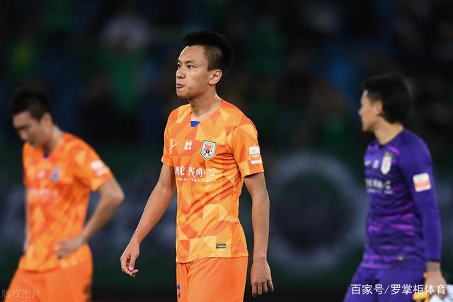 欧冠-本泽马破门 皇马总比分6-2利物浦晋级8强